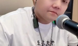 小胖吃瓜爆料是真的吗,真相揭秘，是真是假？